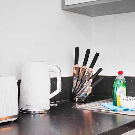 Apt 1, Soho Apartments 1St Floor By Indigo Flats London Ngoại thất bức ảnh